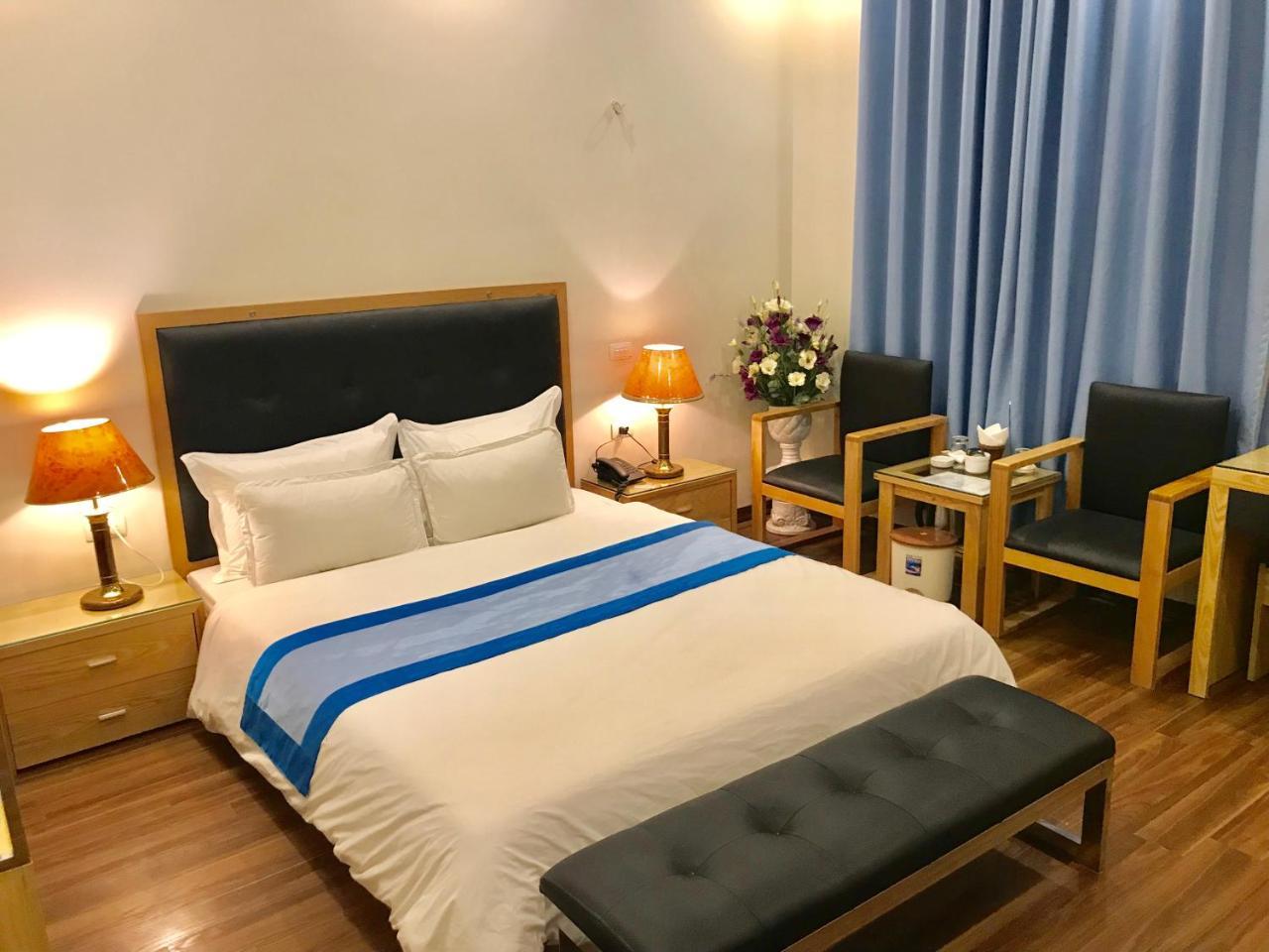 Hotel Royal Van Lung Екстериор снимка